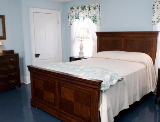 Frederick House Bed & Breakfast Staunton Room photo