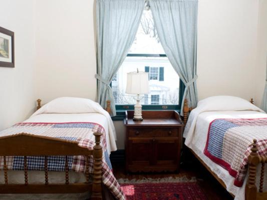 Frederick House Bed & Breakfast Staunton Exterior photo